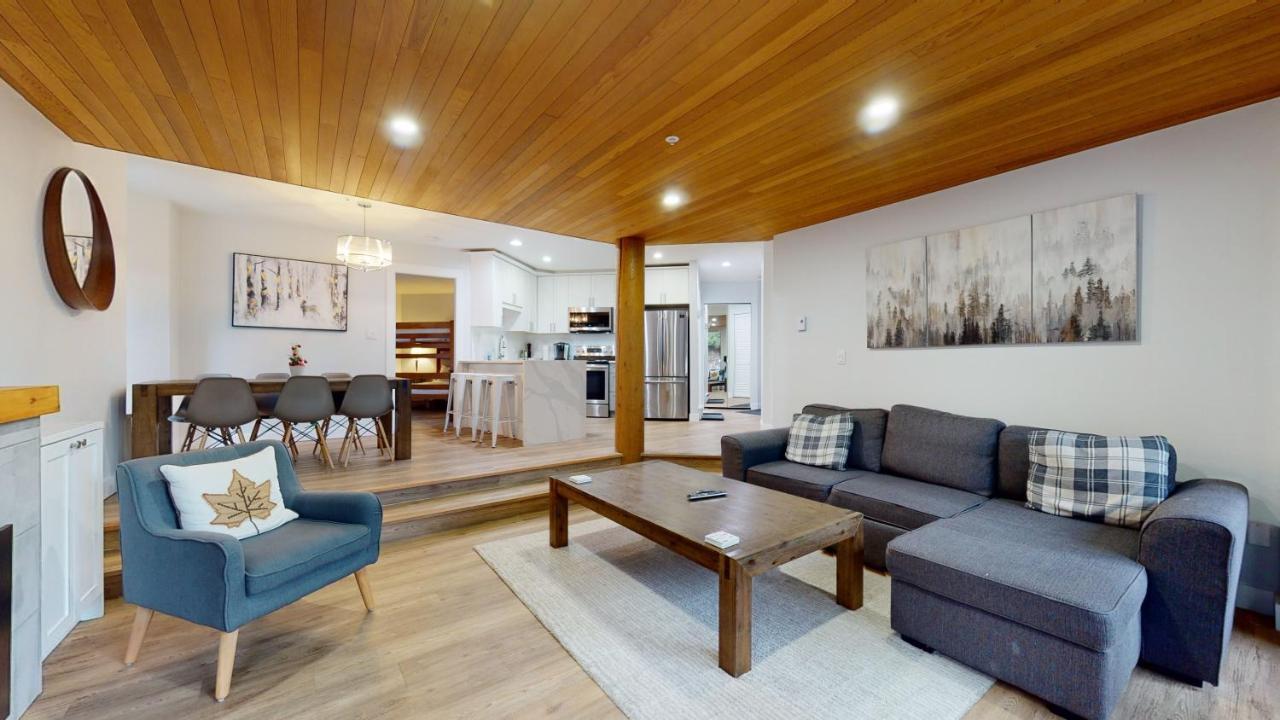 Ironwoods On Blueberry Hill By Whistler Blackcomb Vacation Rentals Exterior photo